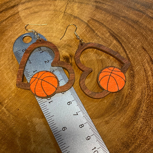 Basketball wood brown heart