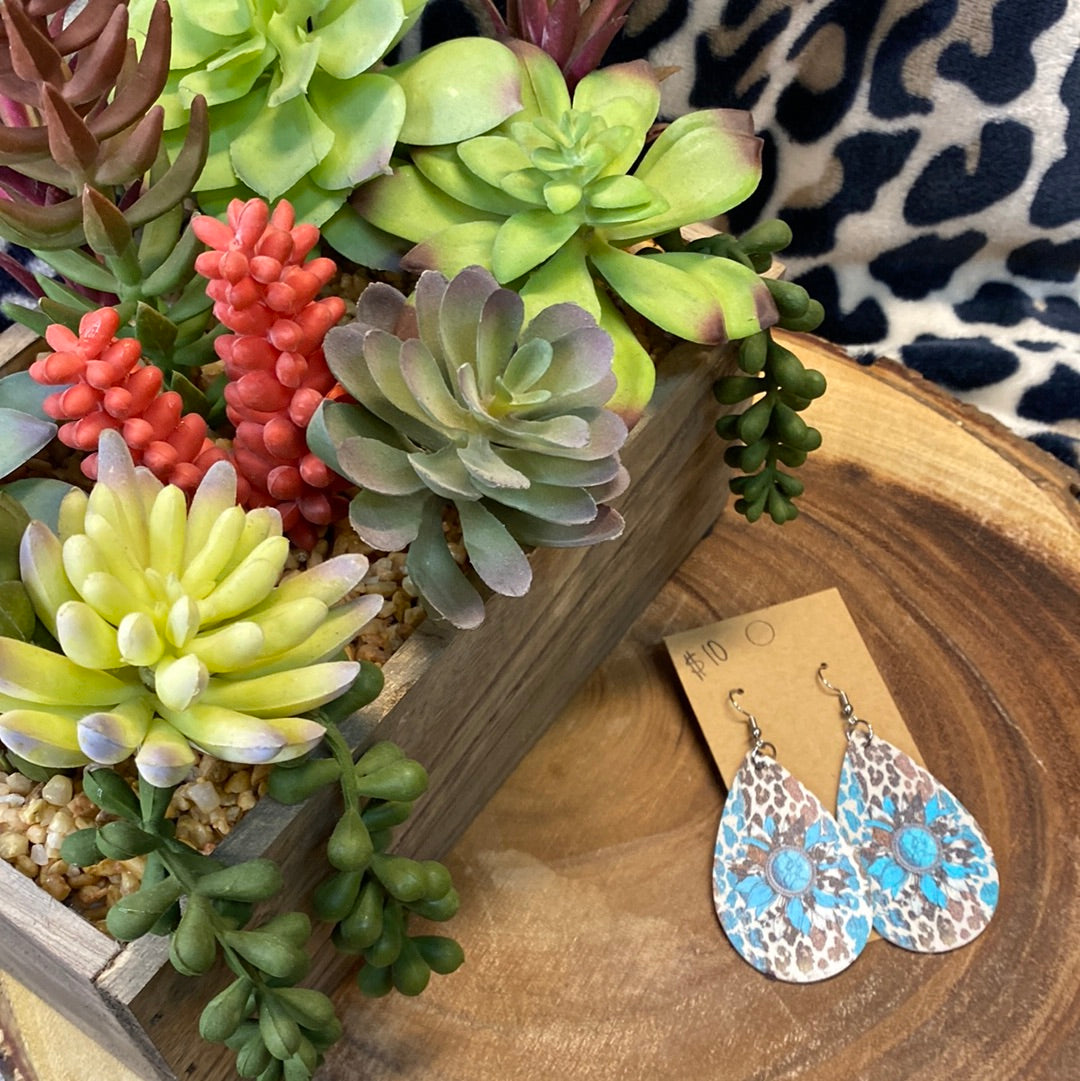Turquoise sunflower cheetah teardrop