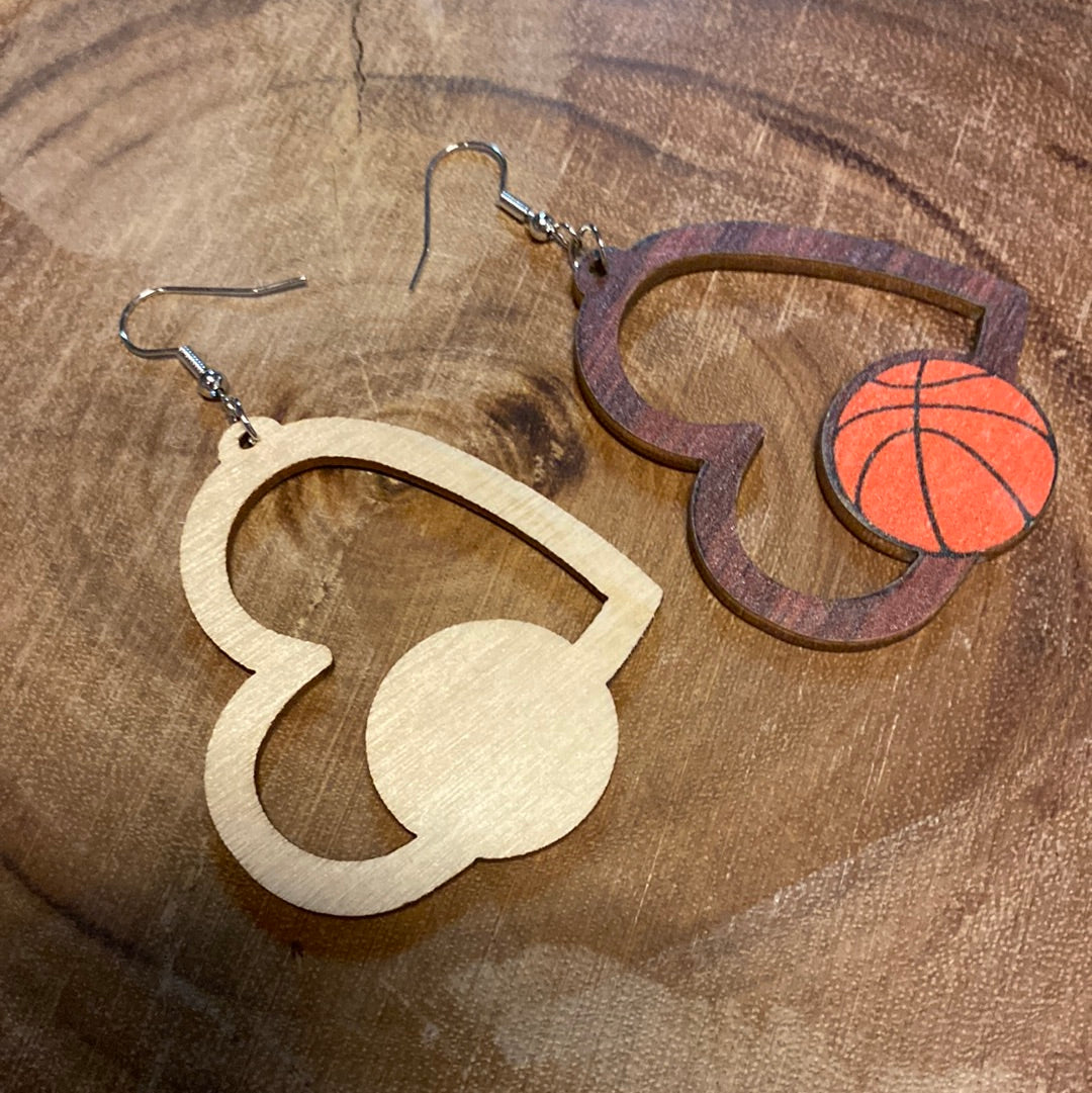 Basketball wood brown heart