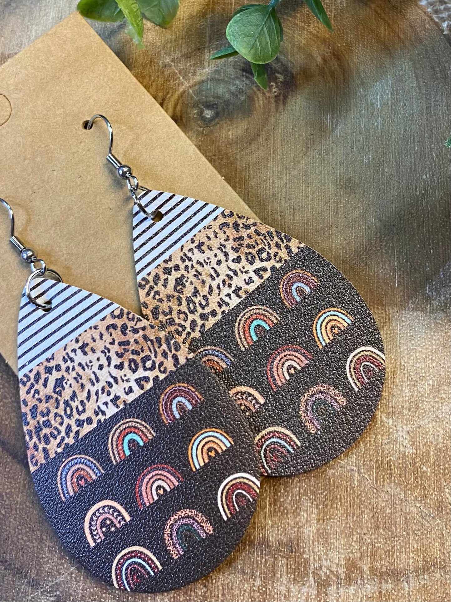 Rainbows leopard stripes