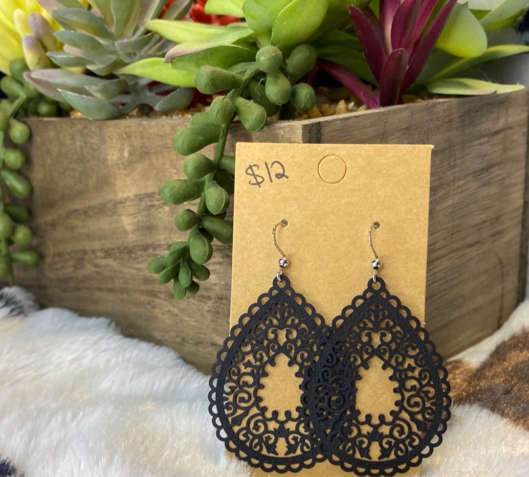 Black Bohemian hollow teardrop